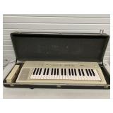 Vtg Yamaha Portable Keyboard Model PS-10 Works!