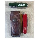 Skoal and Swiss Army in Leather Case Knives