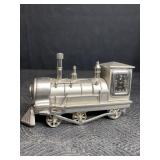 WATERBURY MINIATURE LOCOMOTIVE DESK CLOCK SILVER