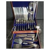 98 PCS. HAMPTON SILVERSMITHS STAINLESS FLATWARE