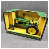 John Deere Model 520 Tractor - Ertl 1:16