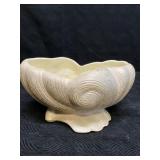 SHAWNEE POTTERY SHELL PEDESTAL SWIRL SEA SHELL