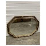 NICE WALL MIRROR WILL MOUNT EITHER DIRECTION