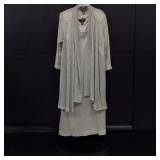 R & M Richards 16W Women