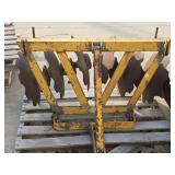 Small 3-Point Garden Disc