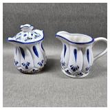 Vintg Blue & White Porcelain Sugar Bowl & Creamer
