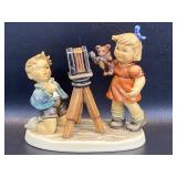 Hummel Goebel Figurine Camera Ready, 2132