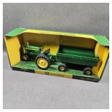 John Deere Model 420 Tractor w/Wagon - Ertl 1:16