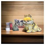 Garfield/ 2004 Mickey Mouse Watch/ Pewter