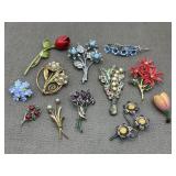 Vintage & Retro Flowers Brooch Pins