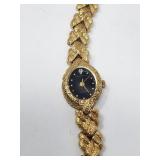 Helbros Quartz Ladies Watch Runs Needs Battery