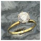 14k Y Gold Ring w/ Quartz Solitaire 1.9g