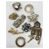 VINTAGE BROOCHES INCLUDING SARAH COVENTRY