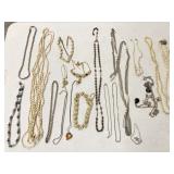 FASHION JEWELRY NECKLACES