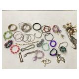 FASHION & KIDS JEWELRY BRACELETS W/ ONE TANGLED