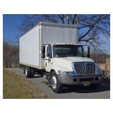 2005 International 4300 24