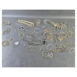 Lot of Costume Fashion Jewelry Necklaces +