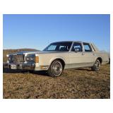 1989 Lincoln Town Car 82,729 Miles Runs Well