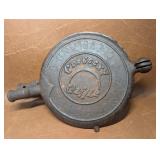 Antique Fanner Mfg Co, No. 8 Crescent Cast Iron
