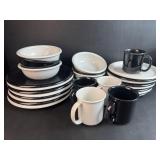 25+ Pieces VTG Crown Corning Japan Black & White