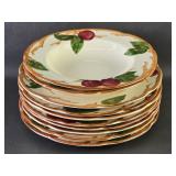 Vntg Franciscan Earthenware Apple Plates Bowls