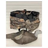 DELTA SUPPLY HUNTING PACK W/ BUILT IN SEAT