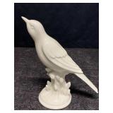 VINTAGE WHITE PORCELAIN BIRD FIGURINE