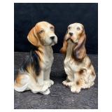 2 VINTAGE PORCELAIN BEAGLE HOUND DOG FIGURINES