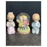 VINTAGE CERAMIC BOY & GIRL PRAYING FIGURINES W/