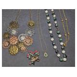 Vintage Costume Jewelry Necklaces & Brooch