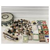 VINTAGE BUTTONS SOME STILL ON CARDS IN VINTAGE