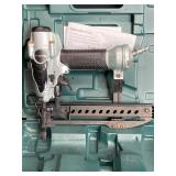 METABO HPT PNEUMATIC STAPLER IN CARRY CASE