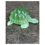 GREEN ART GLASS TURTLE
