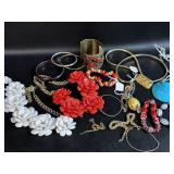 Fashion Costume Jewelry Bracelets & Necklaces