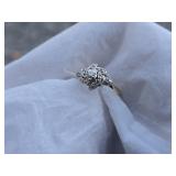 Ladies' 14K Gold & Diamond Ring 3.3g