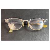 VTG Riso Cat Eye Glasses Black Etched Metal