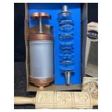 VINTAGE NOS MIRRO ALUMINUM COOKY-PASTRY PRESS & A