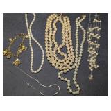 Norma Jean Faux Pearl Bracelet & Faux Pearl