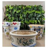 3 PLANTERS & FAUX VINE FENCING 16' TALL