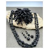 Black Faceted Beads Cluster Mourning Brooch,