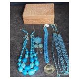 BLUE FASHION JEWELRY NECKLACES W/ BROOCH &