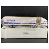 1/64 Ertl Diecast Semi, Weaver Popcorn Truck NIB