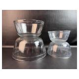 4 Nesting Anchor Hocking Clear Bowls