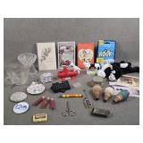 Lot of Vintage Trinkets- Post Cards, Toothpicks, +