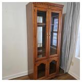 Modern Mirrored / Lighted Cabinet Unit