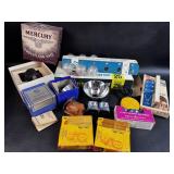 VTG camera Accessories & Light Bulbs a Couple of