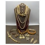 Faux Pearls Gold Tone Costume Jewelry & C Stein