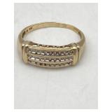 10K GOLD RING W/ DIAMONDS & MOM