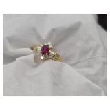 18K Gold, Ruby & Diamond Ladies' Ring 4.5g