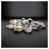 Lot of Costume Jewelry Rings. Most Show